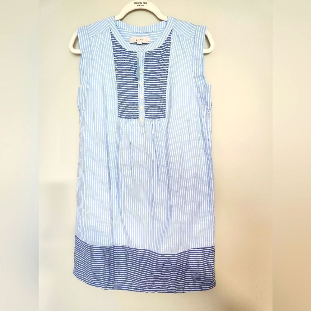 NEW LOFT WOMEN'S DRESS SLEEVELESS BLUE-WHITE COLOR ON BUTTONS 100%COTTON.